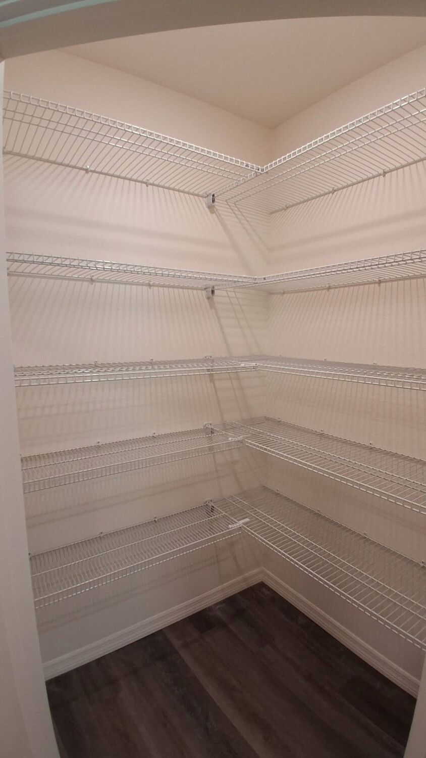 Wire shelving installation